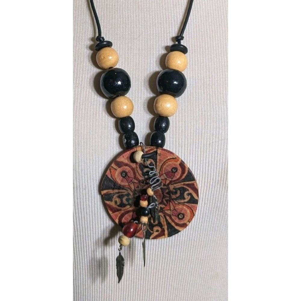 Signed Handmade Wood Beaded Hand Painted Necklace Bettie Lake